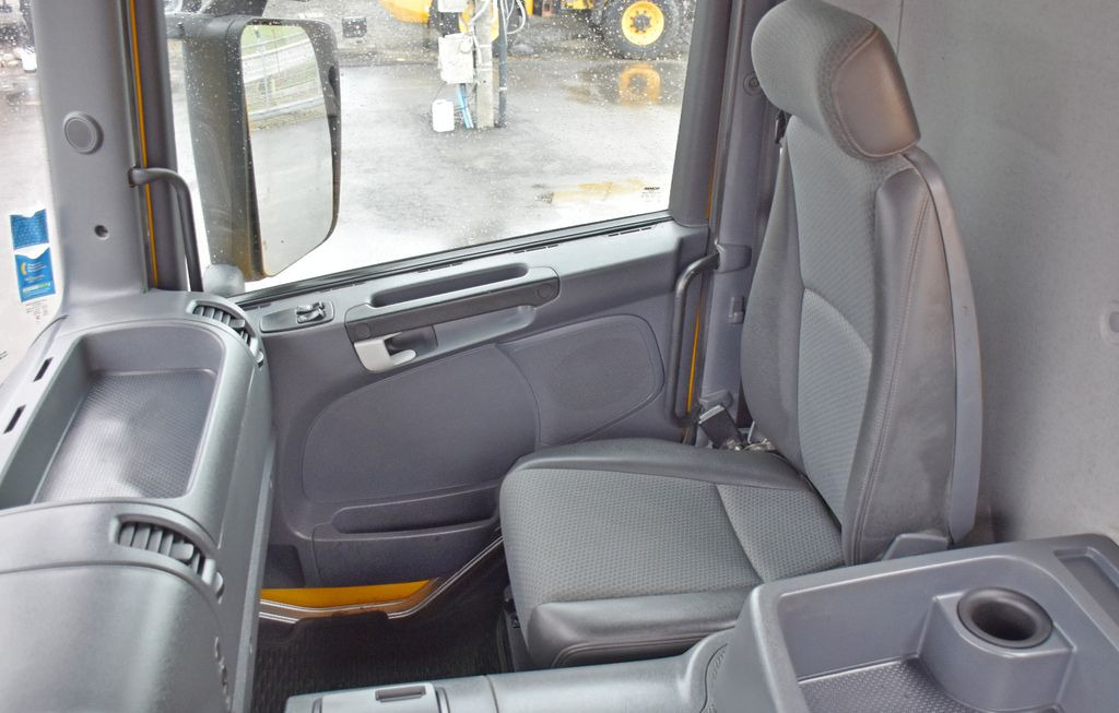 قلابات Scania P 410 Kipper 4,20m + BORDMATIC / TOPZUSTAND Scania P 280 Kipper 4,20m + BORDMATIC / TOPZUSTAND: صور 9