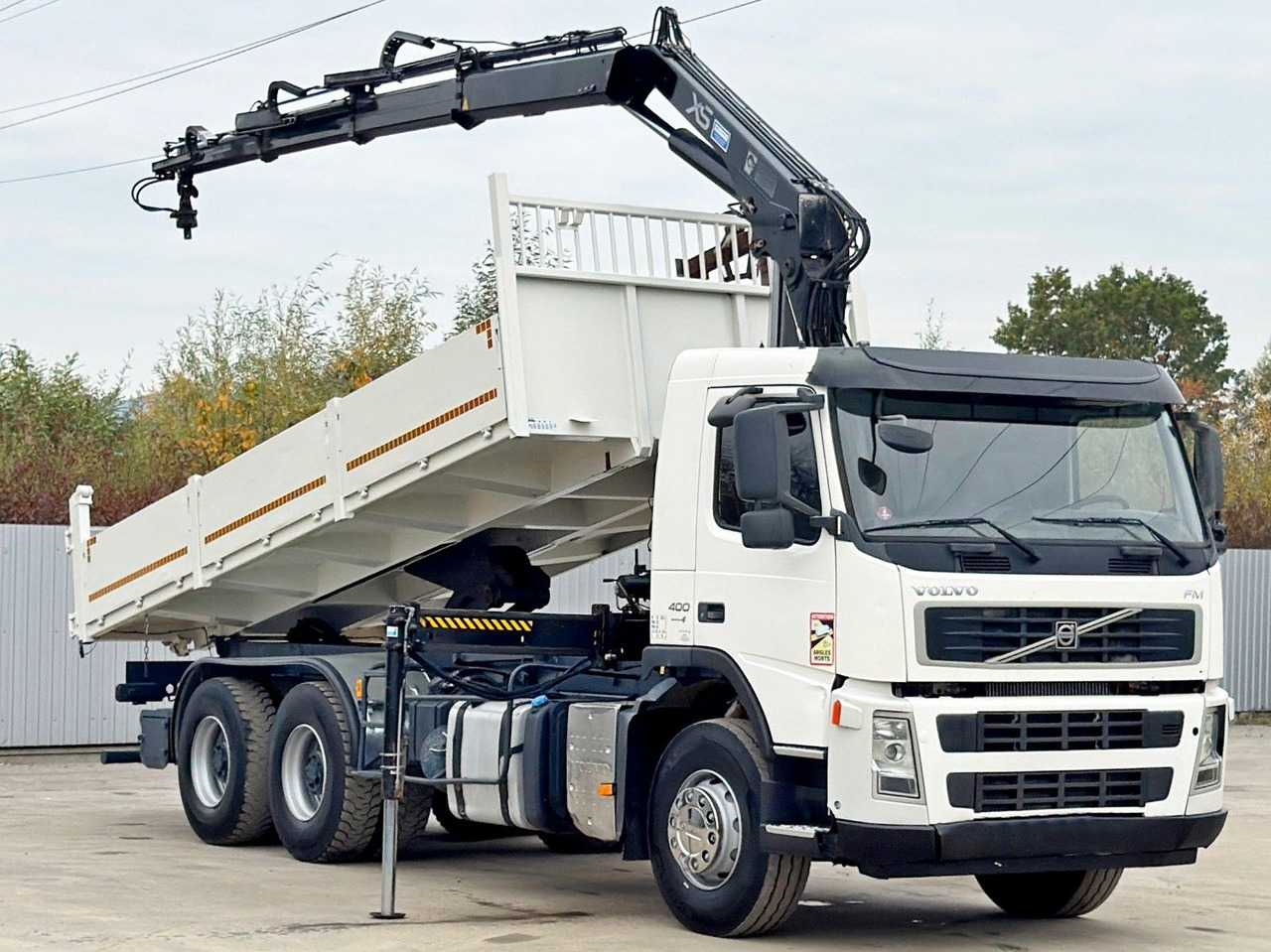 Volvo FM 400 Kipper 6,20m * HIAB 144 B-3 HIDUO* 6x4 - قلابات: صور 2 Volvo FM 400 Kipper 6,20m * HIAB 144 B-3 HIDUO* 6x4 - قلابات: صور 2