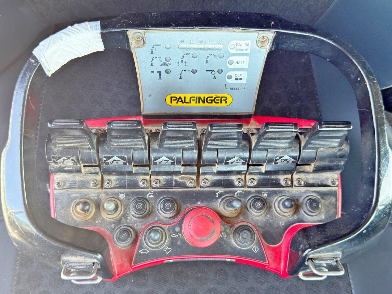 قلابات Volvo FMX 410 Kipper 4,70m *PK 14002-EH B/FUNK *6x4: صور 13