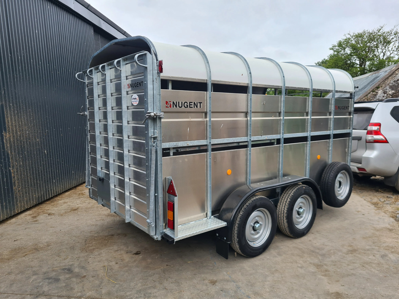12 x 6 Nugent Livestock Trailer - شاحنة نقل المواشي مقطورة: صور 2 12 x 6 Nugent Livestock Trailer - شاحنة نقل المواشي مقطورة: صور 2