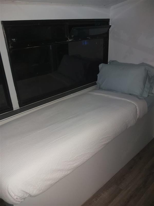 حافلة ذات طابقين Reduced to £30,000, 2001 Double decker accommodation bus, fully equipped, MOT tested, currently in Hayes, Middlesex.: صور 9