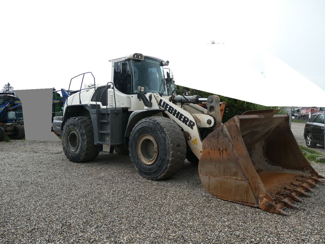 Liebherr L 576 - اللودر بعجل: صور 1 Liebherr L 576 - اللودر بعجل: صور 1
