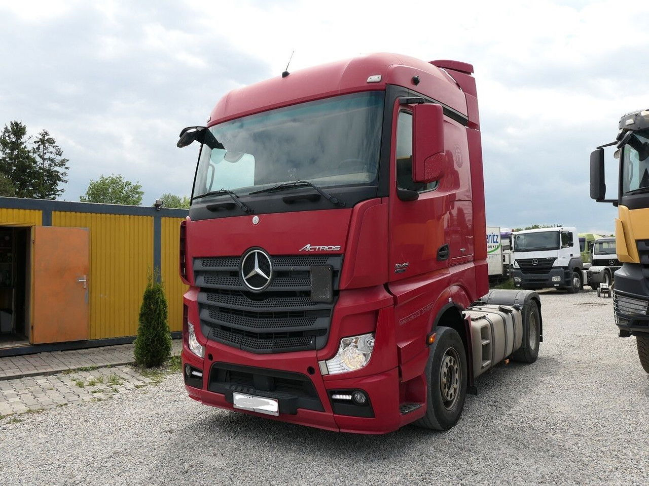 Mercedes-Benz Actros 1845 - شاحنة جرار: صور 2 Mercedes-Benz Actros 1845 - شاحنة جرار: صور 2