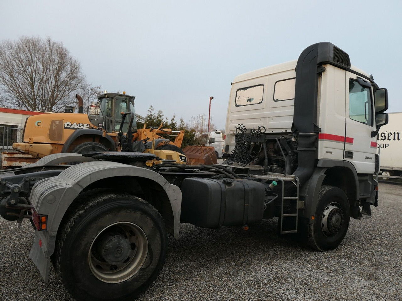 Mercedes-Benz Actros 2044 - شاحنة جرار: صور 5 Mercedes-Benz Actros 2044 - شاحنة جرار: صور 5