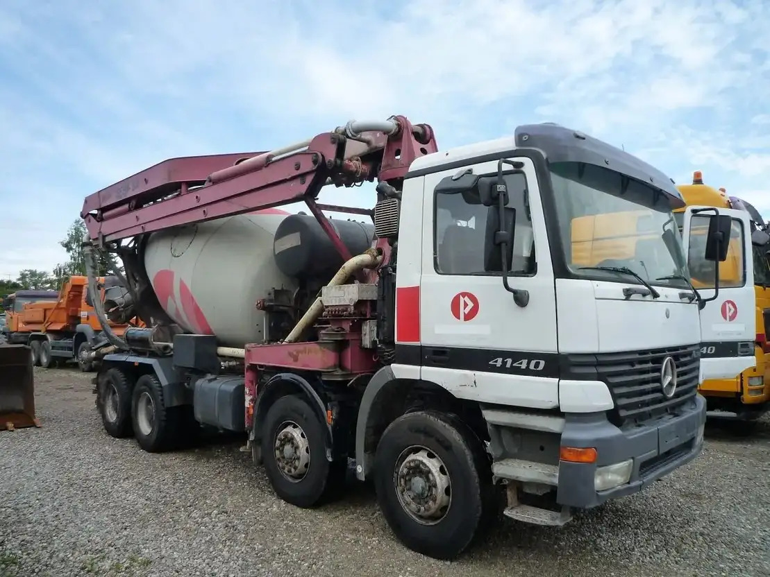 Mercedes-Benz Actros 4141 - خلاطة مع مضخة: صور 2 Mercedes-Benz Actros 4141 - خلاطة مع مضخة: صور 2