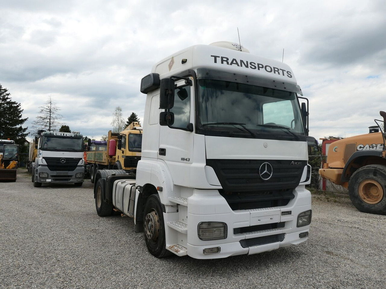 Mercedes-Benz Axor 1843 - شاحنة جرار: صور 2 Mercedes-Benz Axor 1843 - شاحنة جرار: صور 2