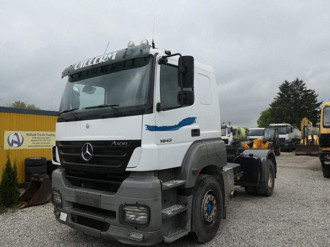 Mercedes-Benz Axor 1843 - شاحنة جرار: صور 1 Mercedes-Benz Axor 1843 - شاحنة جرار: صور 1