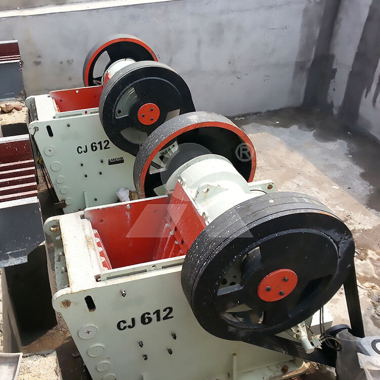 Liming Stone Crusher Machine Jaw Crusher For Granite - كسارة فكية: صور 1 Liming Stone Crusher Machine Jaw Crusher For Granite - كسارة فكية: صور 1