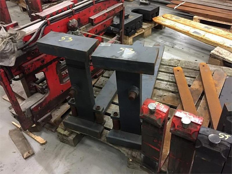 Fork HOOK-TYPE FP 1200x130x45mm - شوكات - معدات المناولة: صور 2 Fork HOOK-TYPE FP 1200x130x45mm - شوكات - معدات المناولة: صور 2