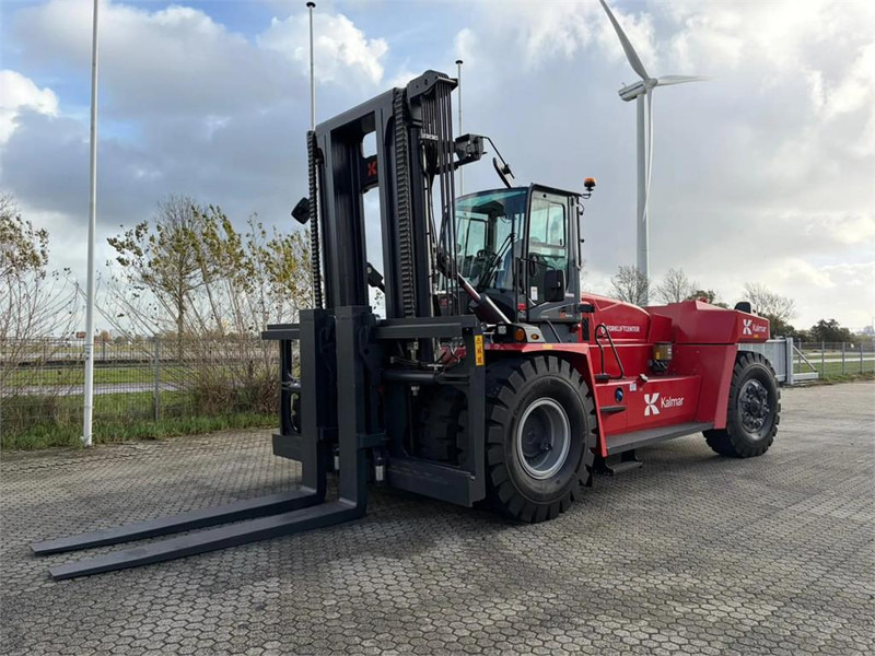 Kalmar DCG330-12 - رافعة شوكية ديزل: صور 4 Kalmar DCG330-12 - رافعة شوكية ديزل: صور 4