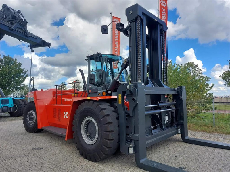 Kalmar DCG450-12 - رافعة شوكية ديزل: صور 3 Kalmar DCG450-12 - رافعة شوكية ديزل: صور 3
