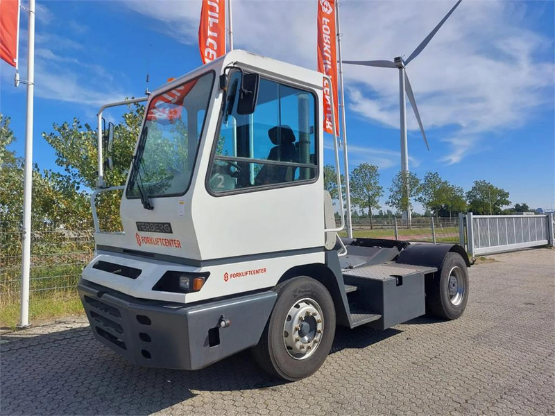 Terberg YT182 - جرارات صالات المطارات: صور 2 Terberg YT182 - جرارات صالات المطارات: صور 2