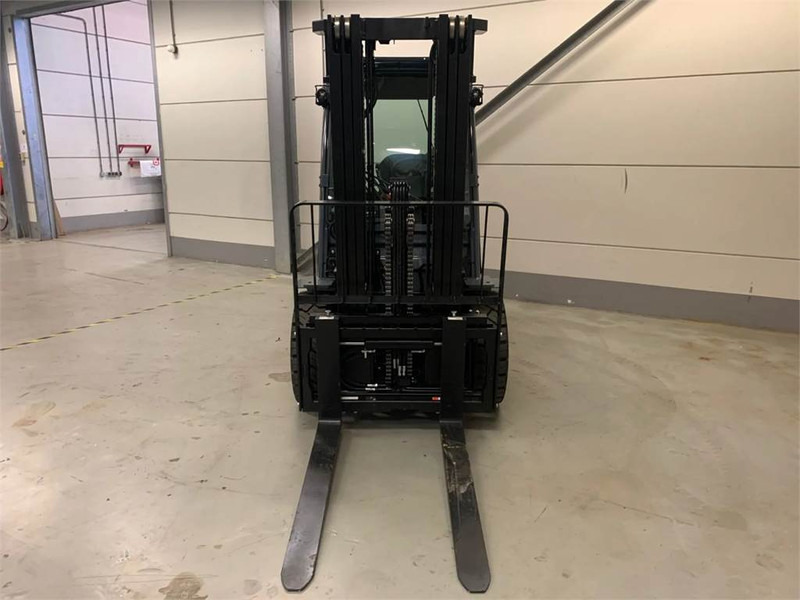 Toyota 52-8FDJF35 - رافعة شوكية ديزل: صور 5 Toyota 52-8FDJF35 - رافعة شوكية ديزل: صور 5