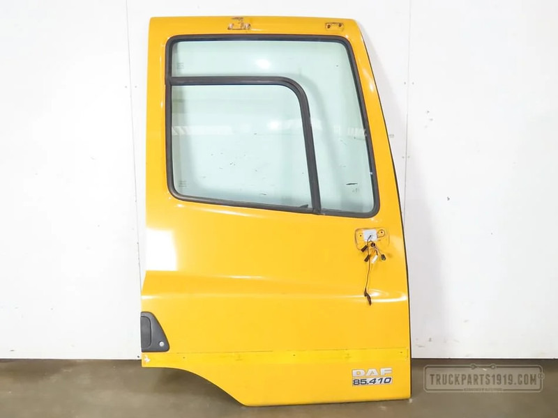 DAF 1950971 Portier Re. CF 85 - باب و قطع الغيار - شاحنة: صور 1 DAF 1950971 Portier Re. CF 85 - باب و قطع الغيار - شاحنة: صور 1