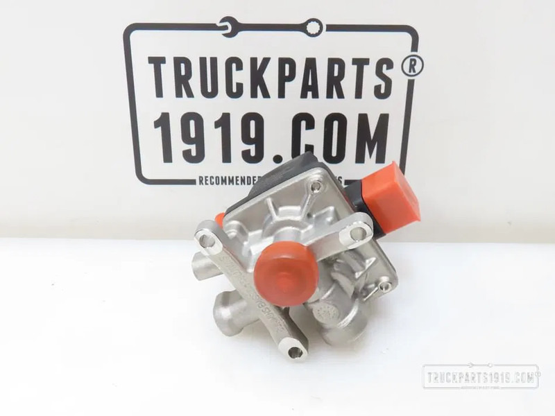 DAF 2115847 Doseerventiel Adblue - نظام العادم - شاحنة: صور 2 DAF 2115847 Doseerventiel Adblue - نظام العادم - شاحنة: صور 2