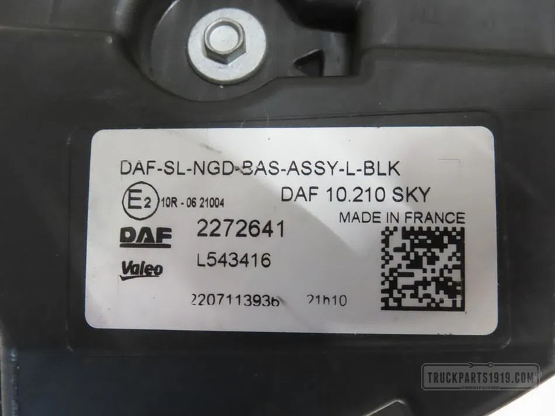 DAF 2272641 Lighting Skylight Li. XG - قطع الغيار - شاحنة: صور 2 DAF 2272641 Lighting Skylight Li. XG - قطع الغيار - شاحنة: صور 2