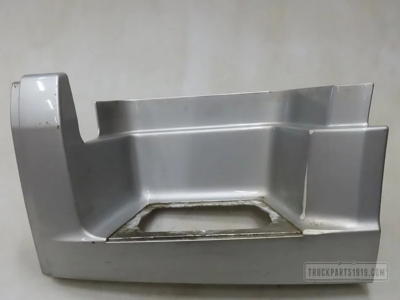 DAF Body & Chassis Parts Opstapbak Li. DAF CF 85 - خطوة جانبية - شاحنة: صور 3 DAF Body & Chassis Parts Opstapbak Li. DAF CF 85 - خطوة جانبية - شاحنة: صور 3