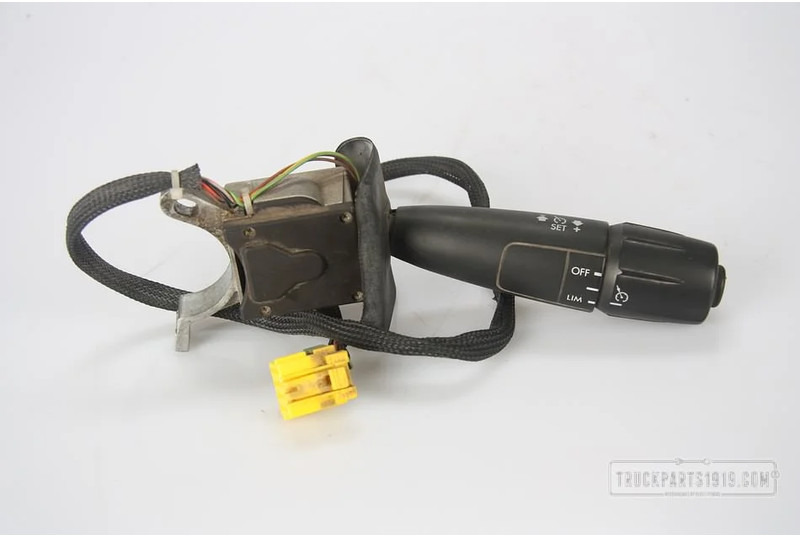 DAF Electrical System Cruisecontrol Schakelaar DAF - مفتاح عمود التوجيه - شاحنة: صور 1 DAF Electrical System Cruisecontrol Schakelaar DAF - مفتاح عمود التوجيه - شاحنة: صور 1