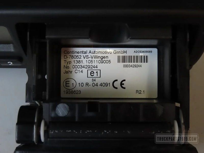 DAF Electrical System Tachograaf R2.1 DAF - التاكوغراف - شاحنة: صور 2 DAF Electrical System Tachograaf R2.1 DAF - التاكوغراف - شاحنة: صور 2