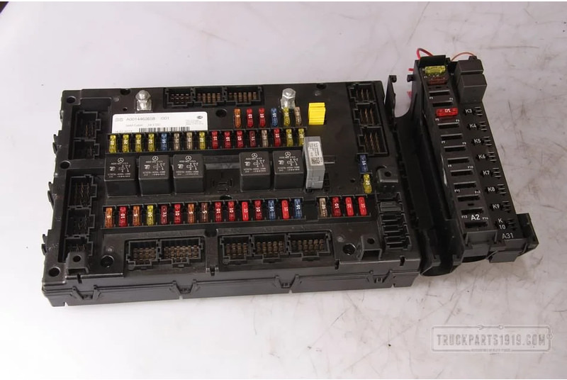 Hella Electrical System ECU SAM cabine MB MP4 - النظام الكهربائي - شاحنة: صور 1 Hella Electrical System ECU SAM cabine MB MP4 - النظام الكهربائي - شاحنة: صور 1