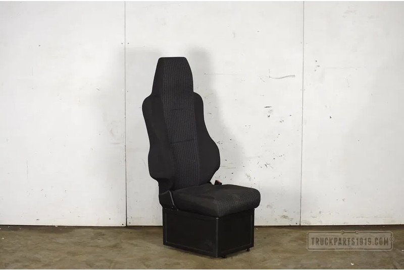 MAN 81623076403 Bijrijders Stoel TGL - مقاعد السيارات - شاحنة: صور 1 MAN 81623076403 Bijrijders Stoel TGL - مقاعد السيارات - شاحنة: صور 1