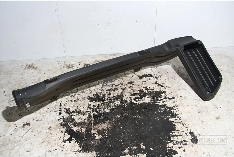 Mercedes-Benz Body & Chassis Parts Luchtinlaatpijp MB Actros - نظام سحب الهواء - شاحنة: صور 2 Mercedes-Benz Body & Chassis Parts Luchtinlaatpijp MB Actros - نظام سحب الهواء - شاحنة: صور 2