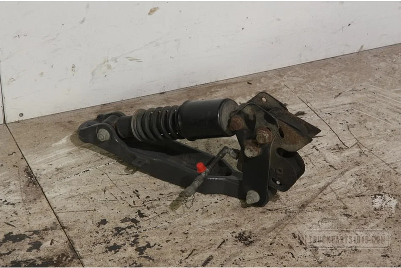 Renault Body & Chassis Parts Cabine vergrendeling LH RENAUL - الكابينة تعليق - شاحنة: صور 1 Renault Body & Chassis Parts Cabine vergrendeling LH RENAUL - الكابينة تعليق - شاحنة: صور 1