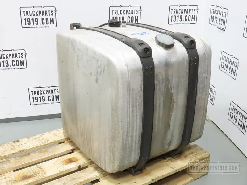 Scania 1888934 Brandstoftank + steunen 320L - خزان وقود - شاحنة: صور 1 Scania 1888934 Brandstoftank + steunen 320L - خزان وقود - شاحنة: صور 1