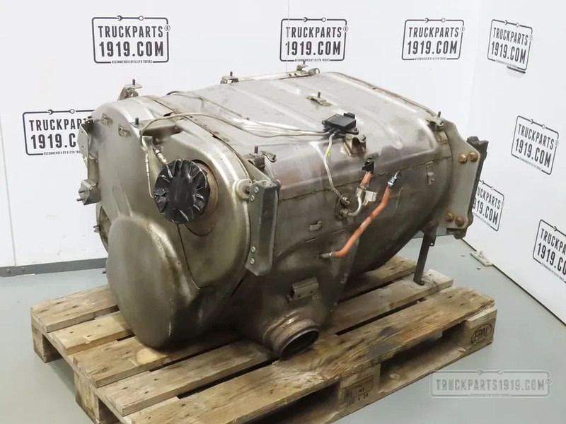 Scania 2274712 Katalysator Scania - محول حفزي - شاحنة: صور 2 Scania 2274712 Katalysator Scania - محول حفزي - شاحنة: صور 2