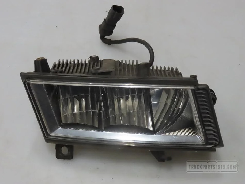 Scania 2552715 Mistlamp Re. - مصباح الضباب - شاحنة: صور 1 Scania 2552715 Mistlamp Re. - مصباح الضباب - شاحنة: صور 1