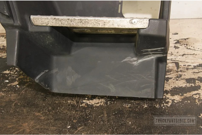 Volvo Body & Chassis Parts Instapbak Re VOLVO FH 13 - خطوة جانبية - شاحنة: صور 2 Volvo Body & Chassis Parts Instapbak Re VOLVO FH 13 - خطوة جانبية - شاحنة: صور 2