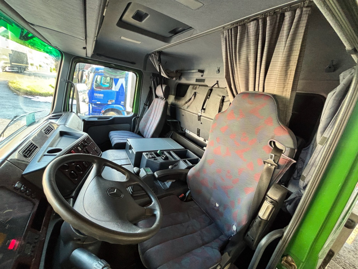 MERCEDES Actros 1848 4x4 - قلابات: صور 5 MERCEDES Actros 1848 4x4 - قلابات: صور 5