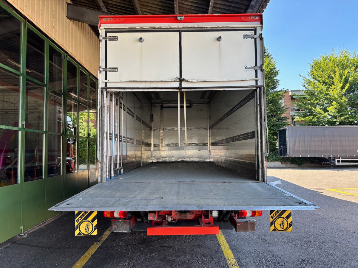 بصندوق مغلق شاحنة MERCEDES Actros 1848: صور 18