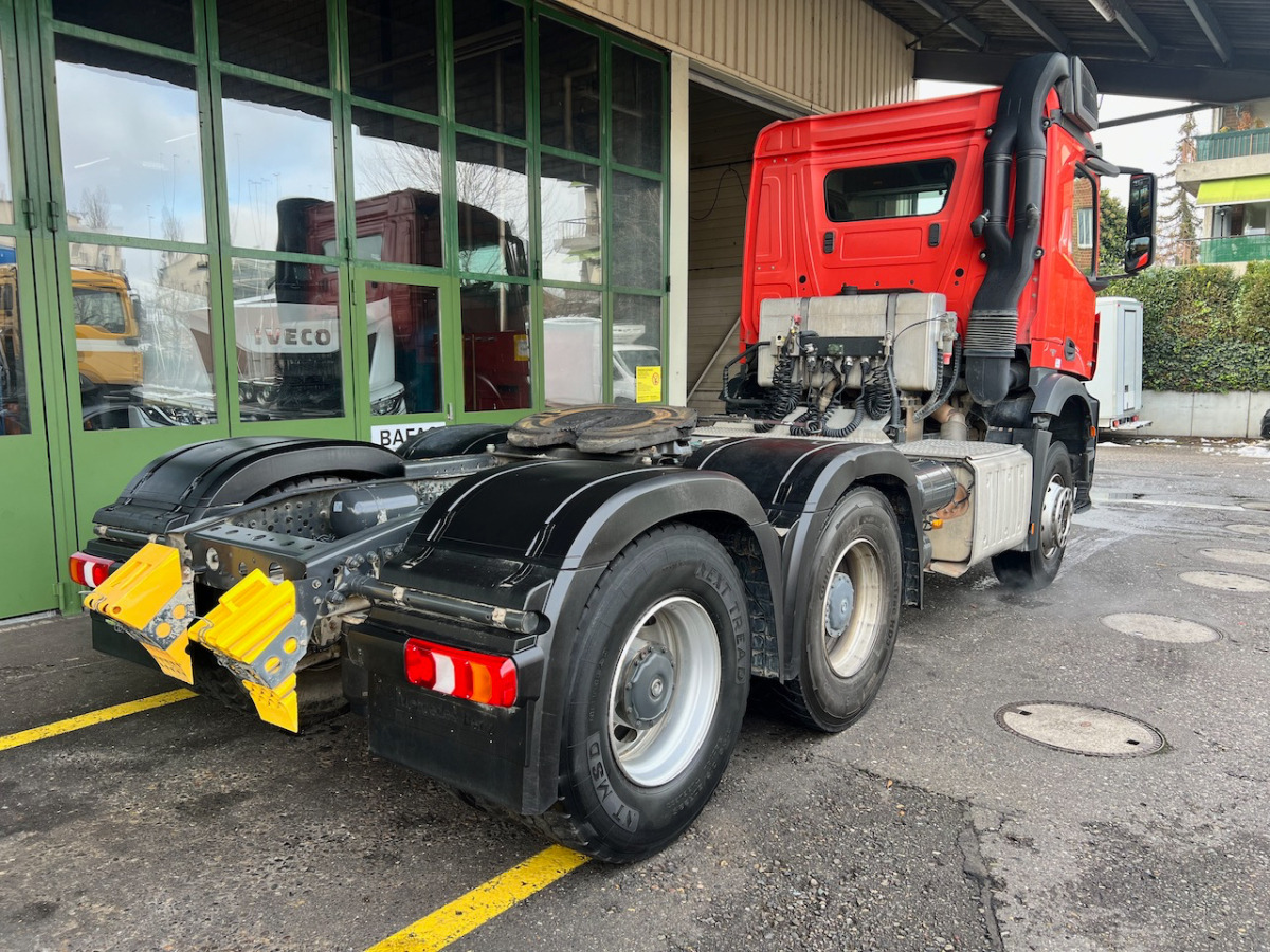 MERCEDES Arocs 2645 - شاحنة جرار: صور 4 MERCEDES Arocs 2645 - شاحنة جرار: صور 4