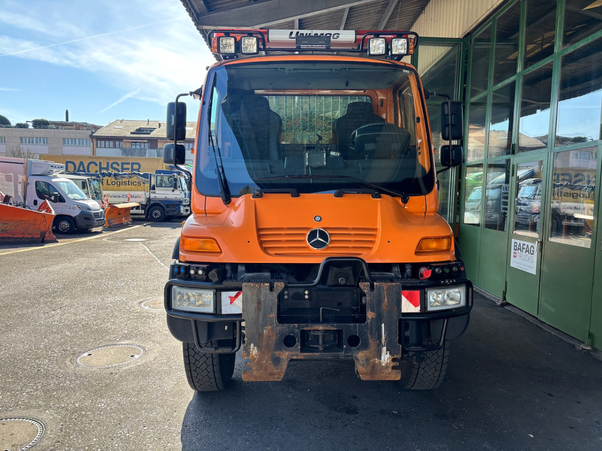 UNIMOG U400 - قلابات: صور 3 UNIMOG U400 - قلابات: صور 3
