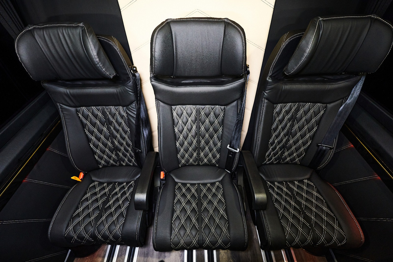 Mercedes Sprinter 319 9 Sitzer L2H1 - ميكروباص, الشاحنات الصغيرة كابينة مزدوجة: صور 4 Mercedes Sprinter 319 9 Sitzer L2H1 - ميكروباص, الشاحنات الصغيرة كابينة مزدوجة: صور 4