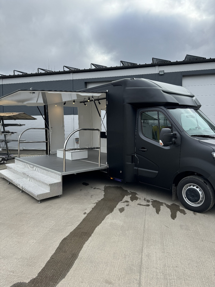 Renault Master 165 Messefahrzeug - شاحنات طعام: صور 5 Renault Master 165 Messefahrzeug - شاحنات طعام: صور 5