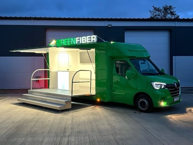 Renault Master 165 Messefahrzeug - شاحنات طعام: صور 2 Renault Master 165 Messefahrzeug - شاحنات طعام: صور 2