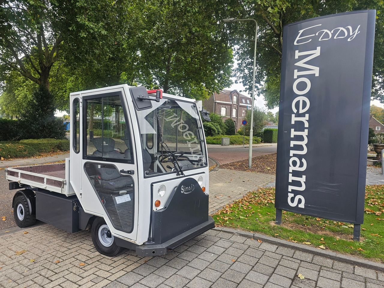 Simai PE20 LL - جرار السحب الكهربائي: صور 1 Simai PE20 LL - جرار السحب الكهربائي: صور 1