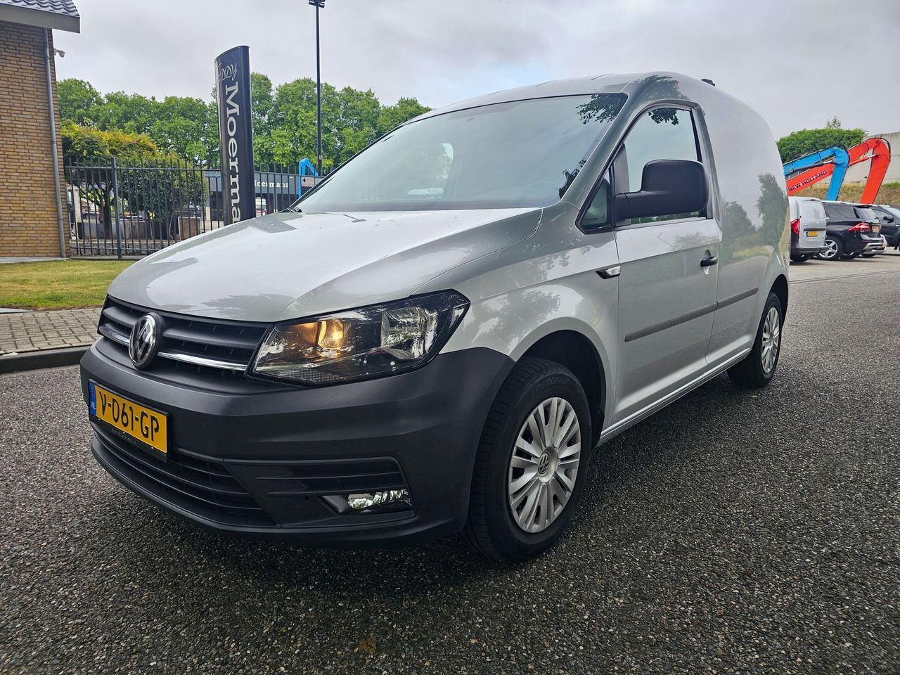 Volkswagen Caddy - فان المدمجة: صور 5 Volkswagen Caddy - فان المدمجة: صور 5