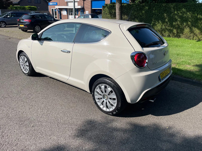 Alfa Romeo MiTo ALFA MITO Diesel ZEER MOOI - سيارة: صور 3 Alfa Romeo MiTo ALFA MITO Diesel ZEER MOOI - سيارة: صور 3