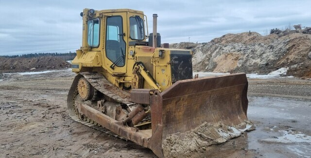 Caterpillar D5H vain 12610h - بلدوزر: صور 2 Caterpillar D5H vain 12610h - بلدوزر: صور 2