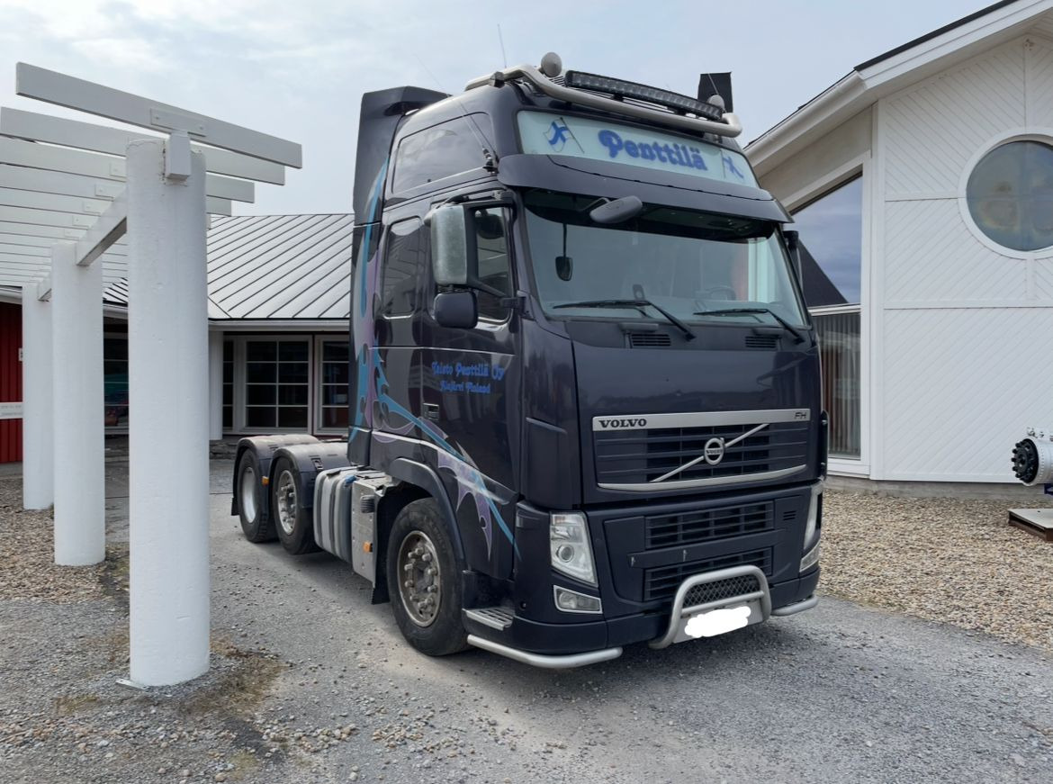 Volvo FH13 480 - شاحنة جرار: صور 3 Volvo FH13 480 - شاحنة جرار: صور 3