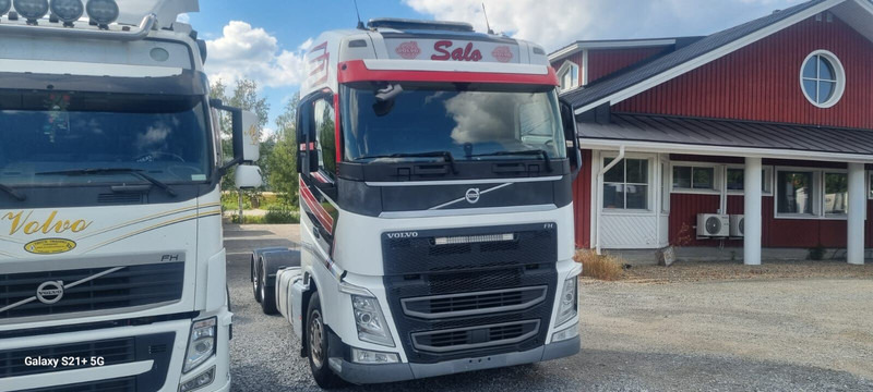 Volvo FH460 Globe 2016 - الشاسيه شاحنة: صور 3 Volvo FH460 Globe 2016 - الشاسيه شاحنة: صور 3