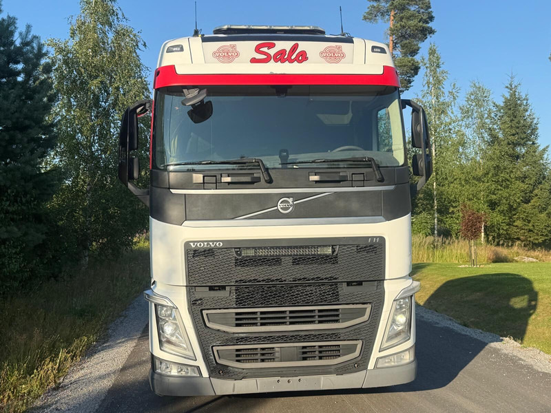 Volvo FH460 Globe 2016 - الشاسيه شاحنة: صور 5 Volvo FH460 Globe 2016 - الشاسيه شاحنة: صور 5