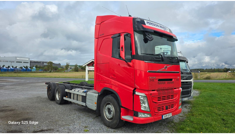 Volvo FH540 6x2 2019 - الشاسيه شاحنة: صور 2 Volvo FH540 6x2 2019 - الشاسيه شاحنة: صور 2