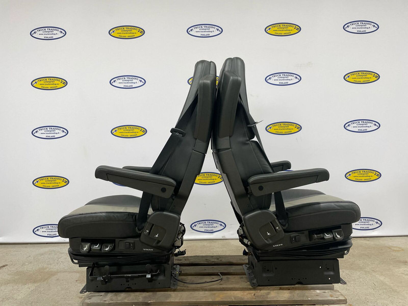 Volvo FH - مقاعد السيارات: صور 2 Volvo FH - مقاعد السيارات: صور 2