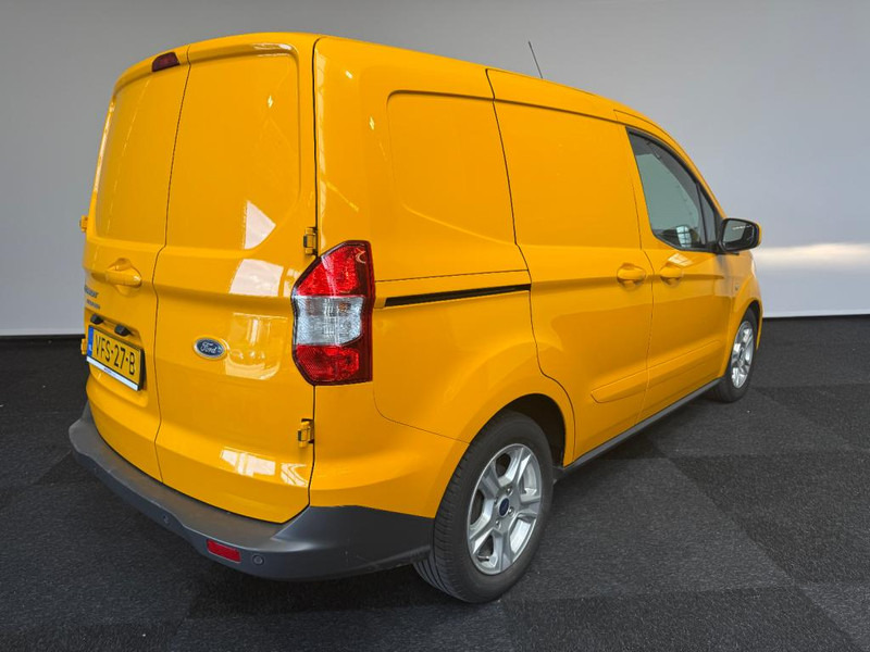 Ford Transit Courier 1.5 TDCI Navigatie Airco Euro 6 - فان المدمجة: صور 3 Ford Transit Courier 1.5 TDCI Navigatie Airco Euro 6 - فان المدمجة: صور 3