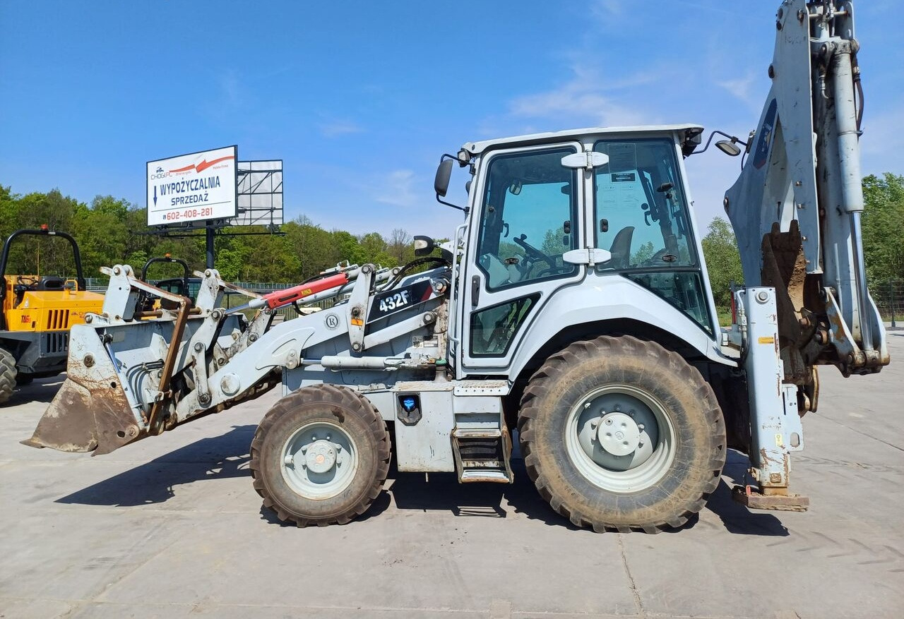 Caterpillar 432F - حفار متعدد الاستخدام: صور 2 Caterpillar 432F - حفار متعدد الاستخدام: صور 2