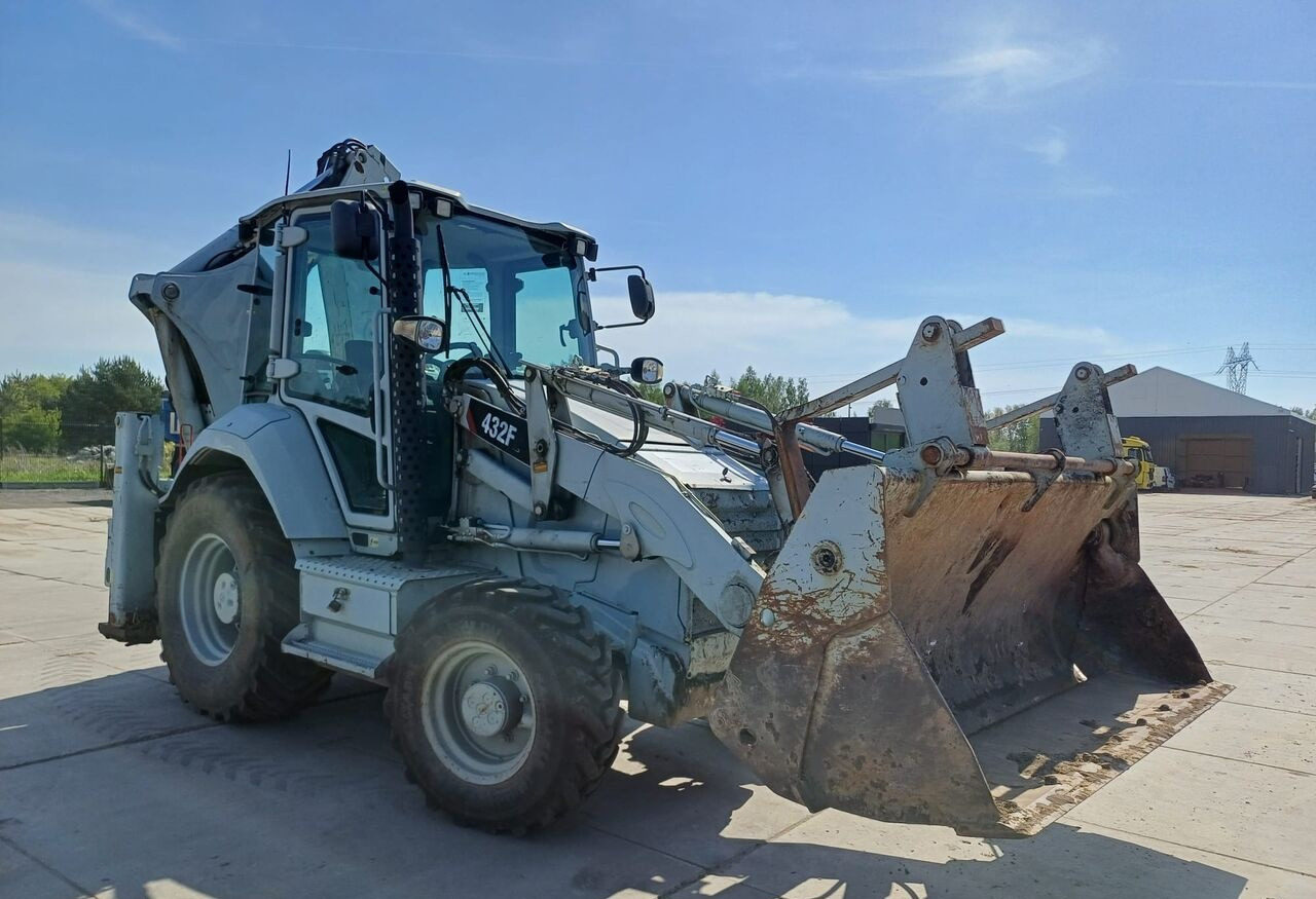 Caterpillar 432F - حفار متعدد الاستخدام: صور 5 Caterpillar 432F - حفار متعدد الاستخدام: صور 5